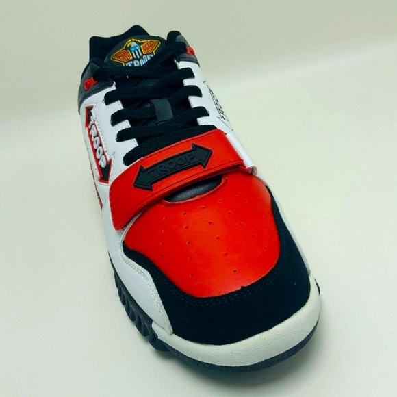 Men\'s Troop Cobra White  Black | Red Low-Top Sneakers NWT main image 4